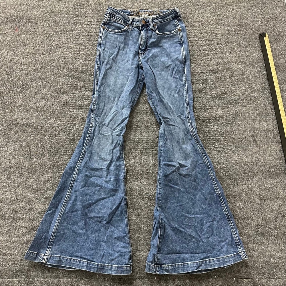Wrangler Women's Blue Wide-Leg Flare Jeans